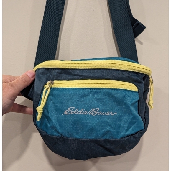 Eddie Bauer Color Block Stowaway Convertible Fanny Pack - Picture 1 of 7